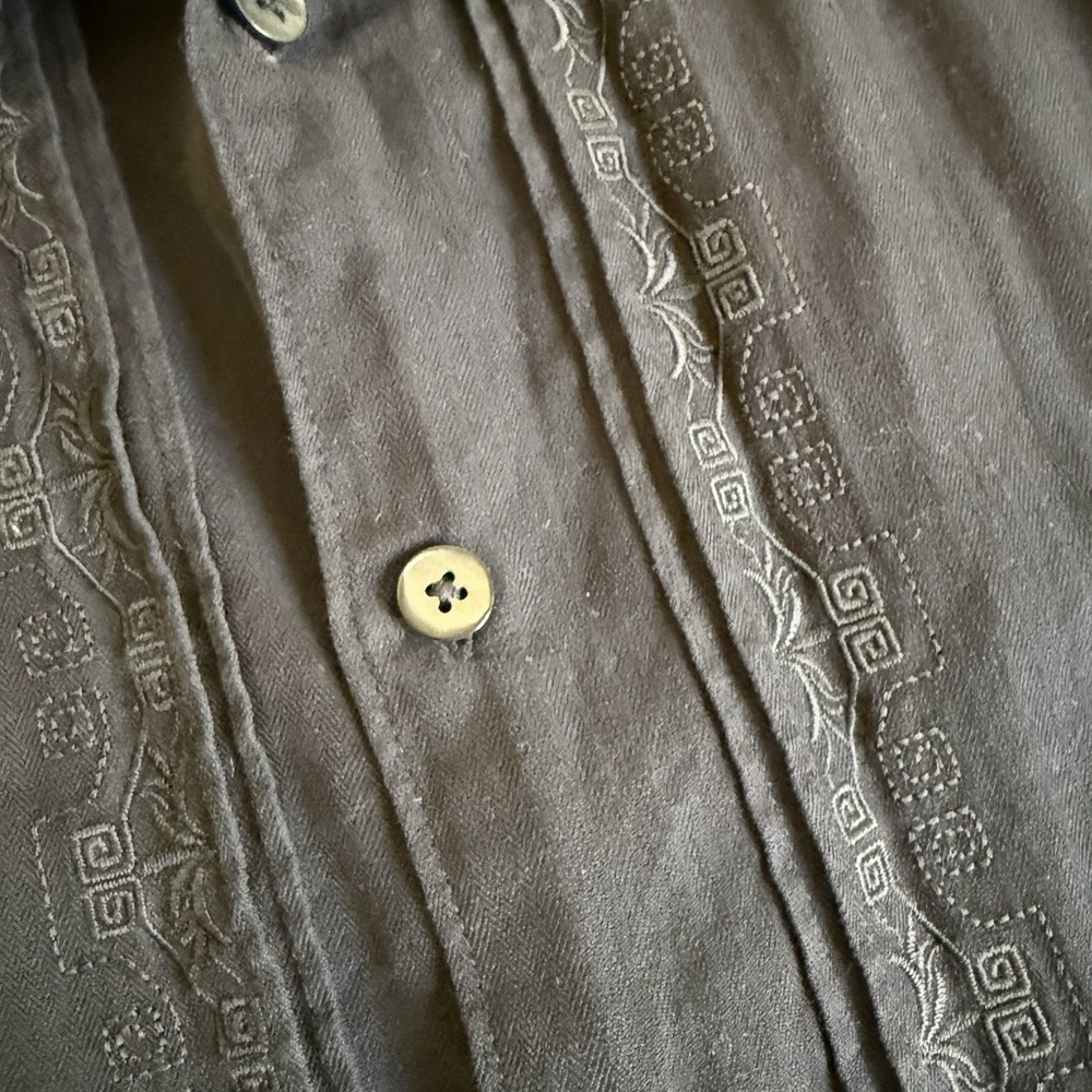 Cubavera Men's Large Black Embroidered Silk‎ Blend Short Sleeve Button Up Shirt - Picture 2 of 7